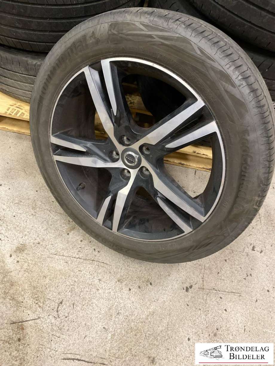 Hjulsett aluminium sommer til Volvo XC40 2018-2024  (CONTINENTAL  CONTACT 6|235/50-19 103V| 7|5X19/5X108/ET50|5/CB63|4MM|4|2MM MØNSTERDYBDE|PROD 04/2021)