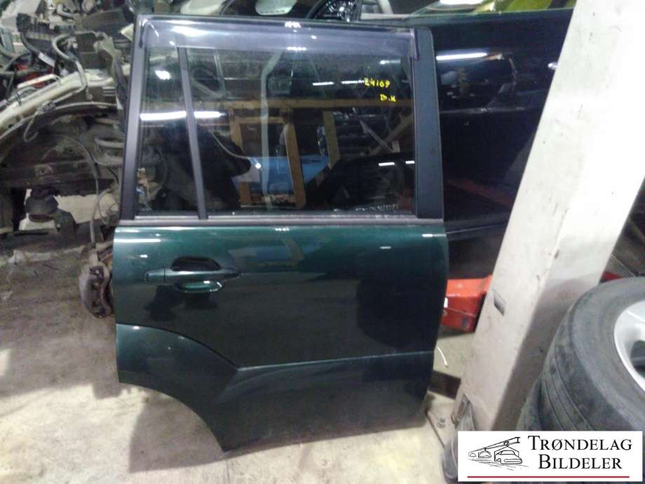 Hjulbuelist høyre bak til Toyota Land Cruiser 120, 2002-2009  (7574160201G0)