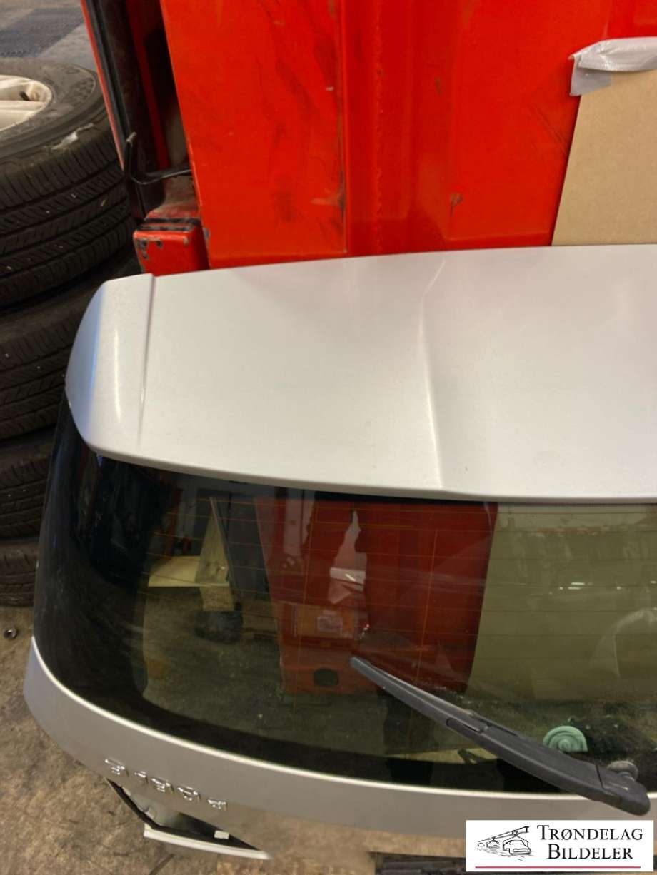 Bakluke til Mercedes B-Klasse 2011-2018 (W246) (W246) (A 246 740 01 01|A 246 740 01 01 64|A 246 740 01 05|A 246 740 75 00|)