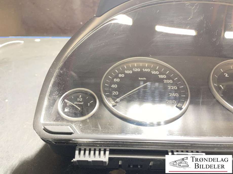 Instrumentpanel til BMW 5-Serie 2010-2017 (F10/F11) (F10/F11) (62 10 9 358 981|)