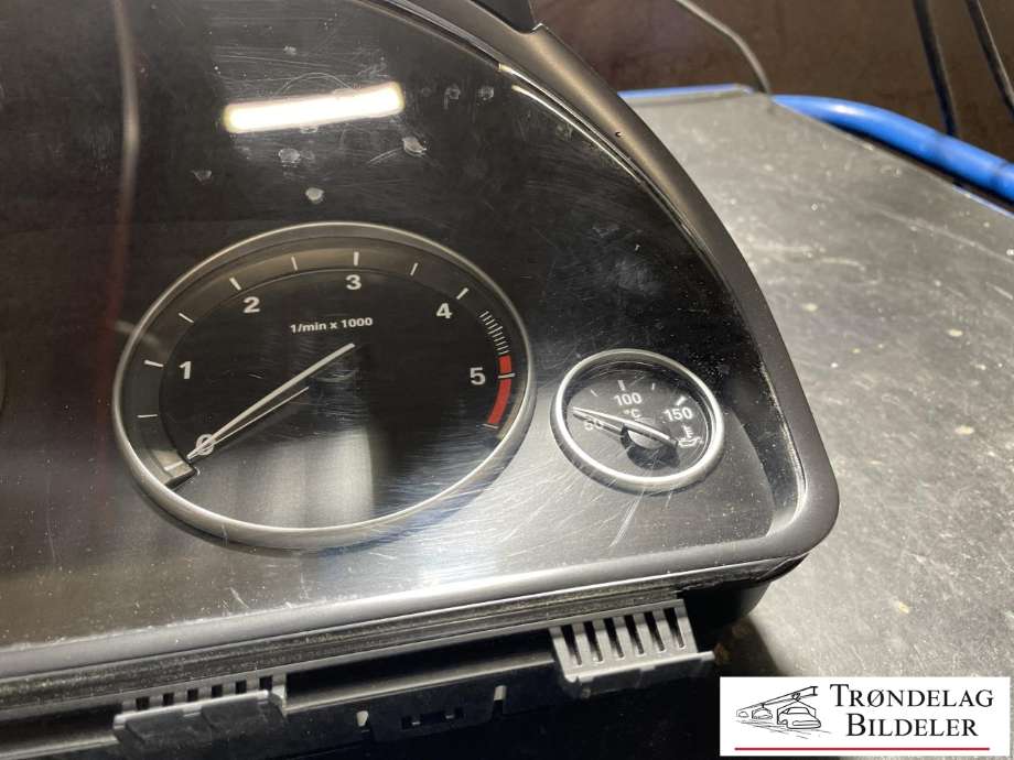 Instrumentpanel til BMW 5-Serie 2010-2017 (F10/F11) (F10/F11) (62 10 9 358 981|)