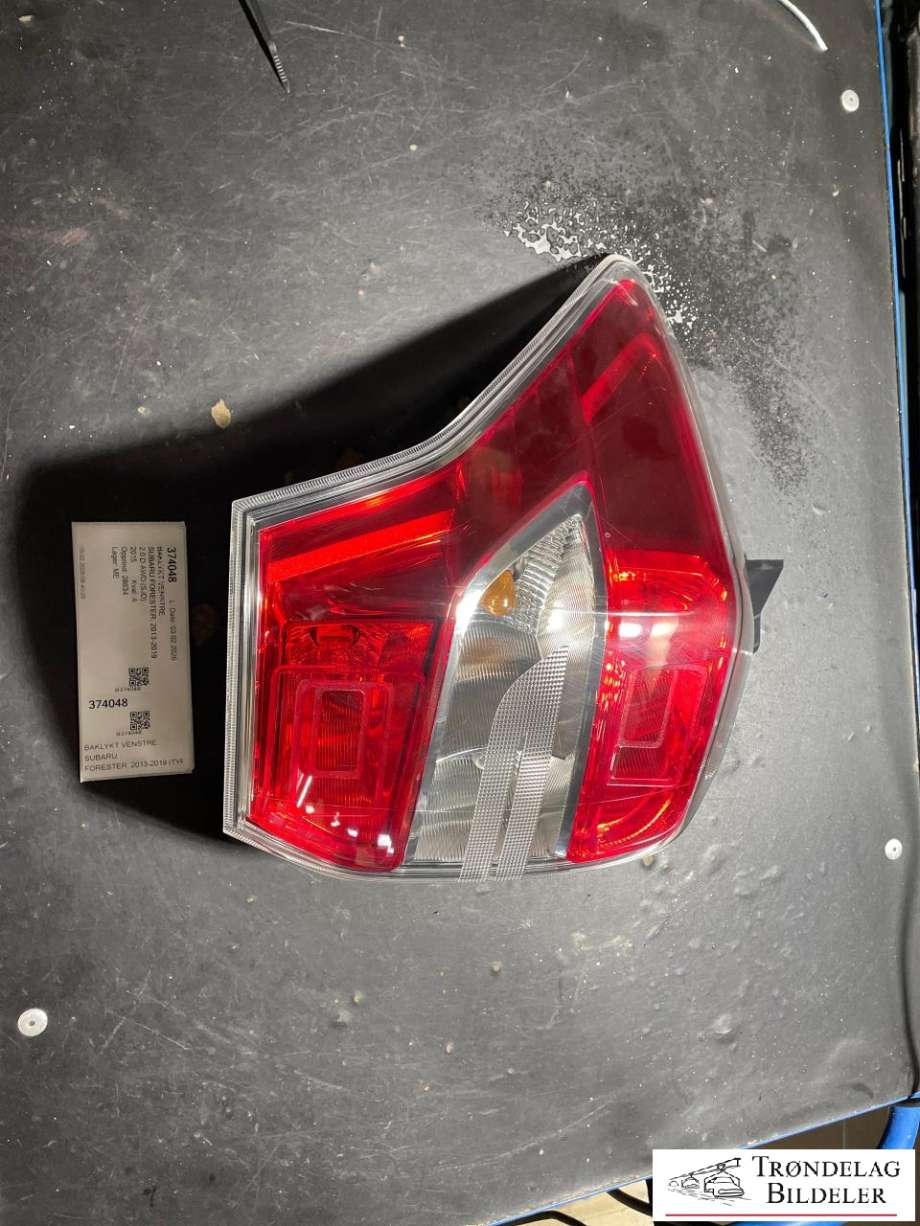 Baklykt venstre til Subaru Forester, 2013-2019 (Type IV)  (84912SG031)