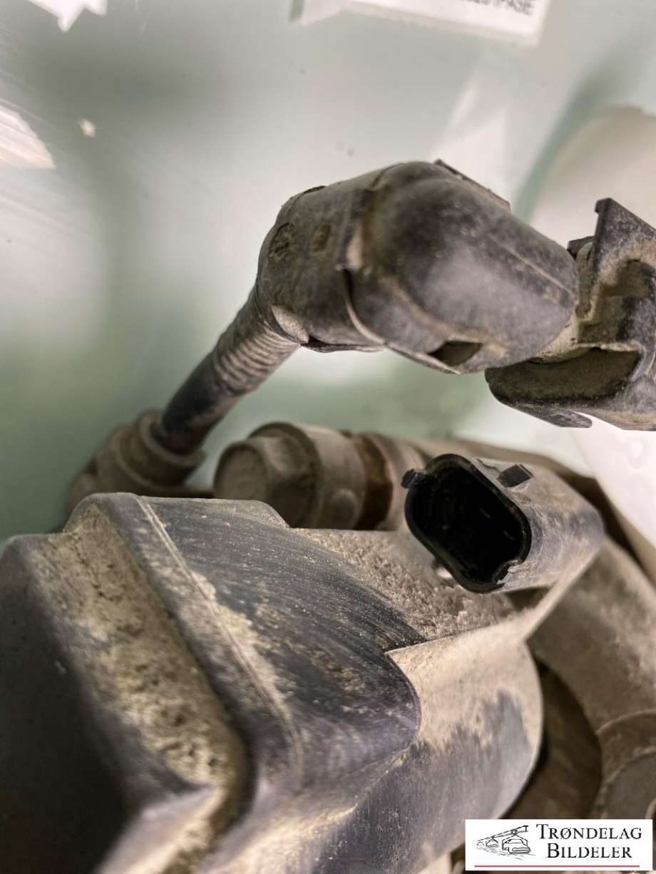 Bremsecaliper venstre bak, elektrisk til Tesla Model 3 2018-2023 (Fase 1)  (1044623-00-H|1044623-00-G|1044623-97-F|1044623-00-I|8008206-00-A|8008210-00-A)