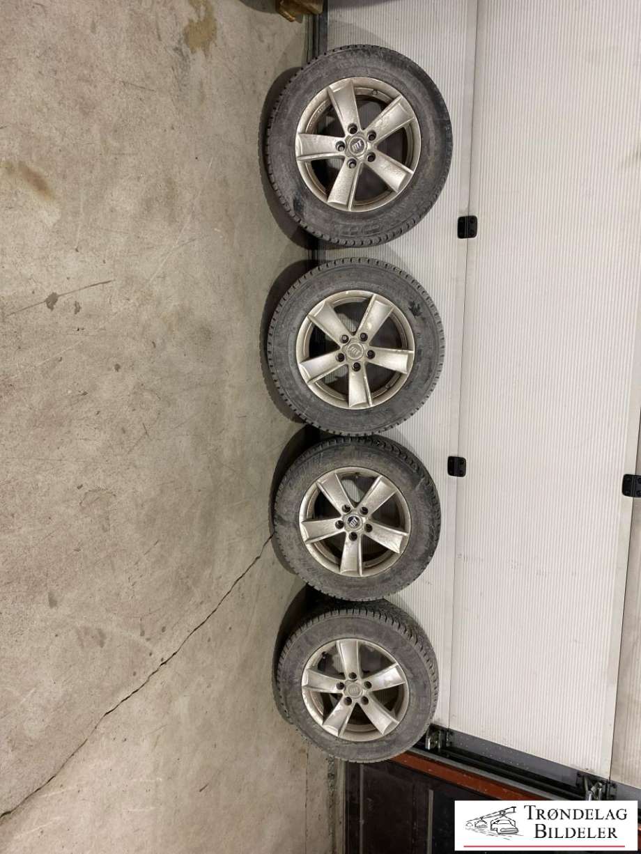 Hjulsett aluminium vinter til VW Golf VI, 2008-2012  (NOKIAN HAKKA 10|165/65-15 95T| 7X15 5X112 ET45 CB57|1MM PIGG)