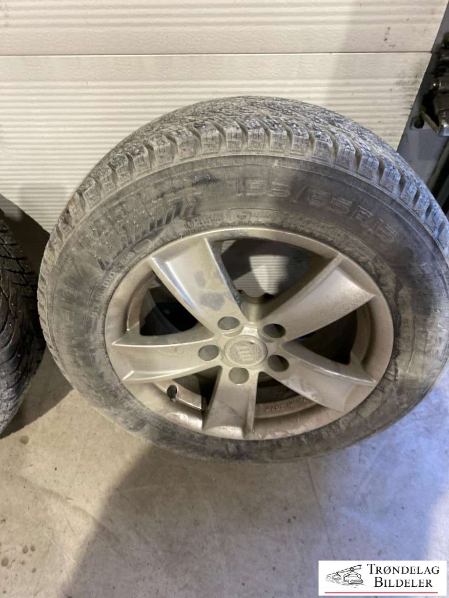 Hjulsett aluminium vinter til VW Golf VI 2008-2012  (NOKIAN HAKKA 10|165/65-15 95T| 7X15 5X112 ET45 CB57|1MM PIGG|5|2 MM MØNSTERDYBDE|48/2021)