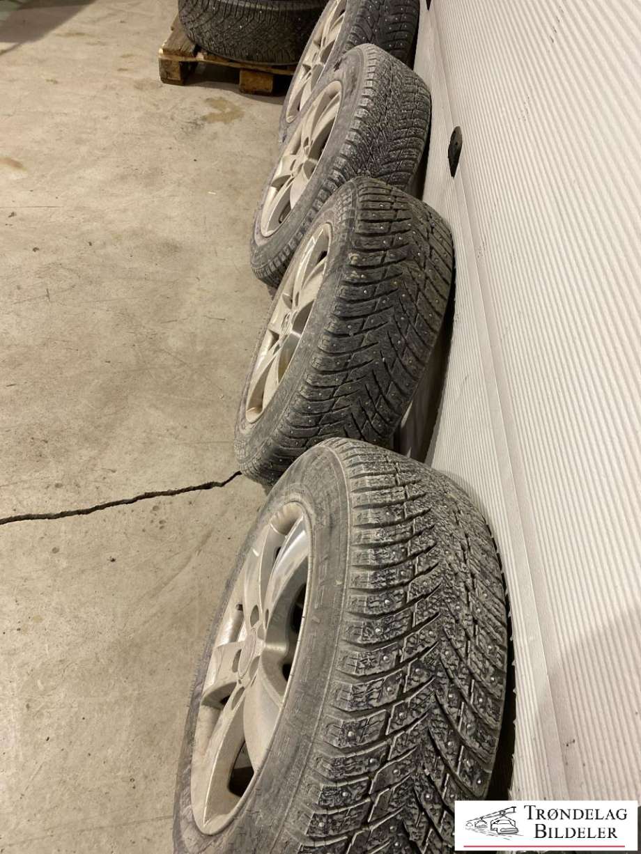 Hjulsett aluminium vinter til VW Golf VI 2008-2012  (NOKIAN HAKKA 10|165/65-15 95T| 7X15 5X112 ET45 CB57|1MM PIGG|5|2 MM MØNSTERDYBDE|48/2021)