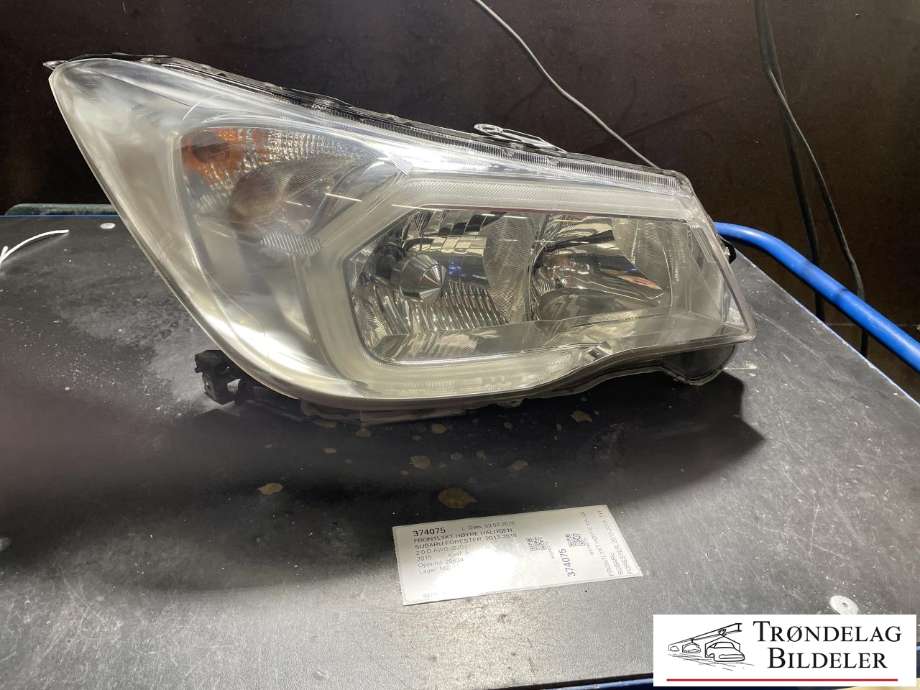 Frontlykt høyre halogen til Subaru Forester, 2013-2019 (Type IV)  (84002SG021)