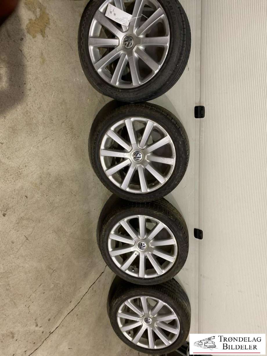 Hjulsett aluminium sommer til VW Passat, 2005-2010 (B6) (B6) (RADAR|245/40 ZR 18| 97Y| 8X18|5X112 /ET44/CB57|1MM)