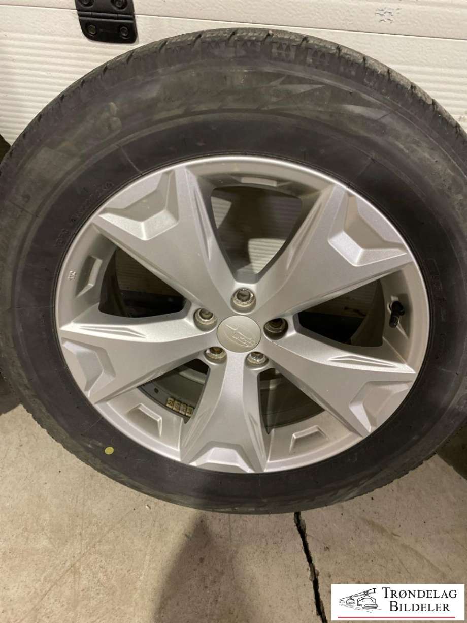 Hjulsett aluminium vinter til Subaru Forester 2013-2019 (Type IV)  (BRIDGESTONE|225/60 R17| 7X17|5X100 /ET48/CB56|1MM|5 MM MØNSTERDYBDE PIGGFRI|PROD ??)