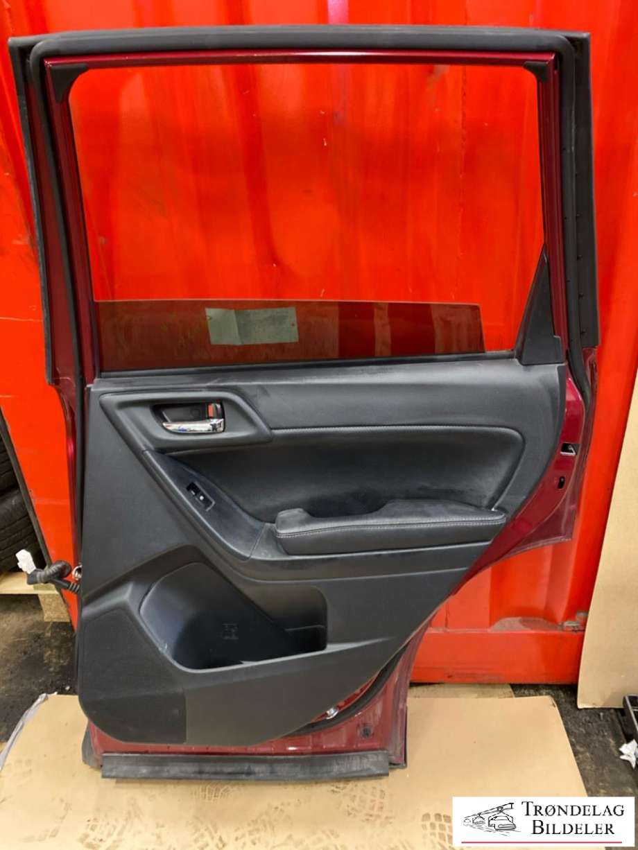 Dør høyre bak til Subaru Forester 2013-2019 (Type IV) (60409SG0009P|)