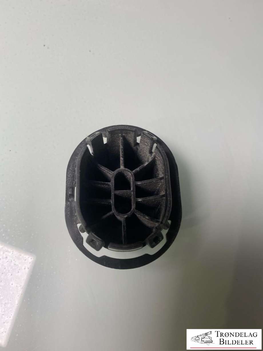 Radiator (automat gir) til VW ID.4 2020-->>  (10A 805 367|)