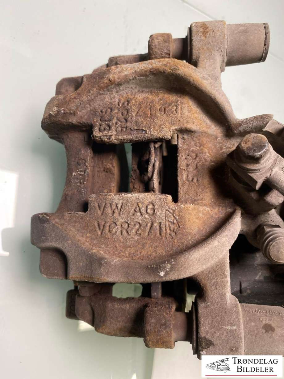 Bremsecaliper venstre bak, elektrisk til VW e-Golf 2017-2020 (Fase 2)  (8V0 615 423|8V0 615 423 D|8V0 615 425|8V0 615 425 SL7|3Q0 998 281|8V0 998 281|272X10MM)