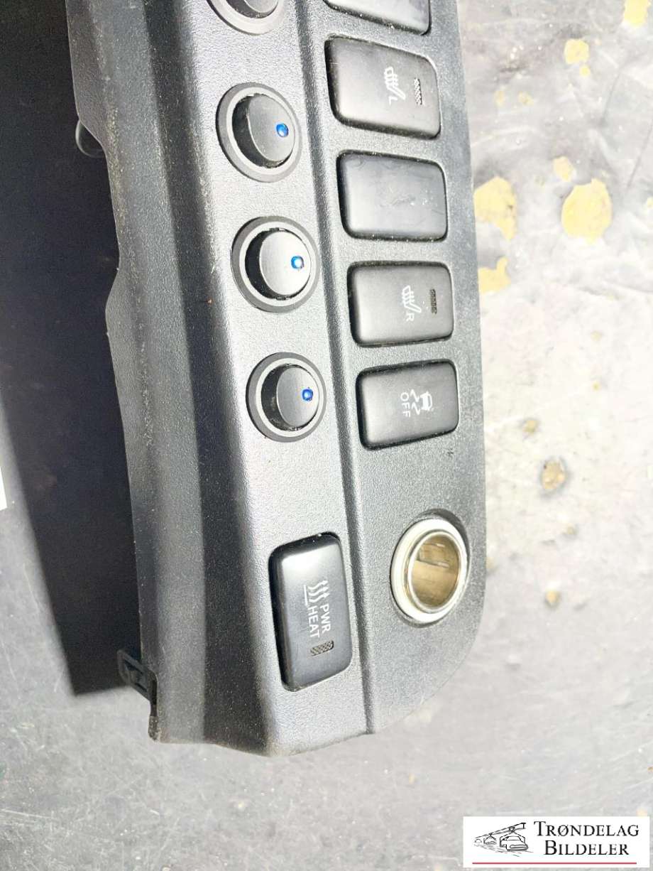 Bryter diverse til Toyota Hilux 2012-2016  (8551560010|8475158020|8475158010)