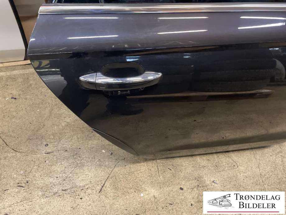 Dør høyre bak til Audi A6, Allroad 2015-2019 (Type III, Fase 2) (C7) (C7) (4G9833052|)