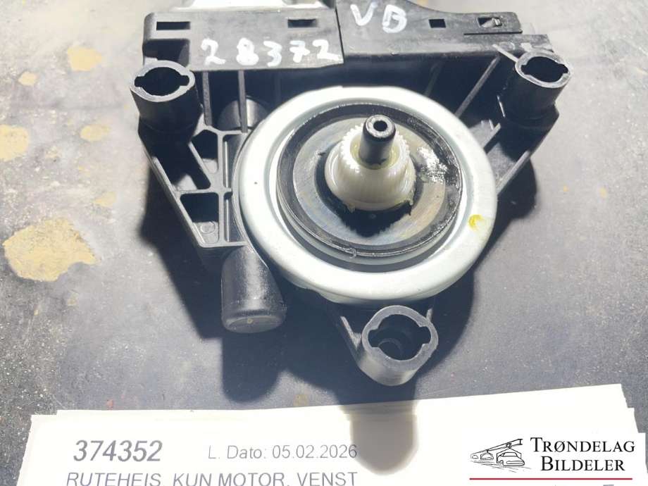 Ruteheis, kun motor, venstre bak til Volvo V60/V60 CC 2013-2018 (Type I, Fase 2)  (31253064|)