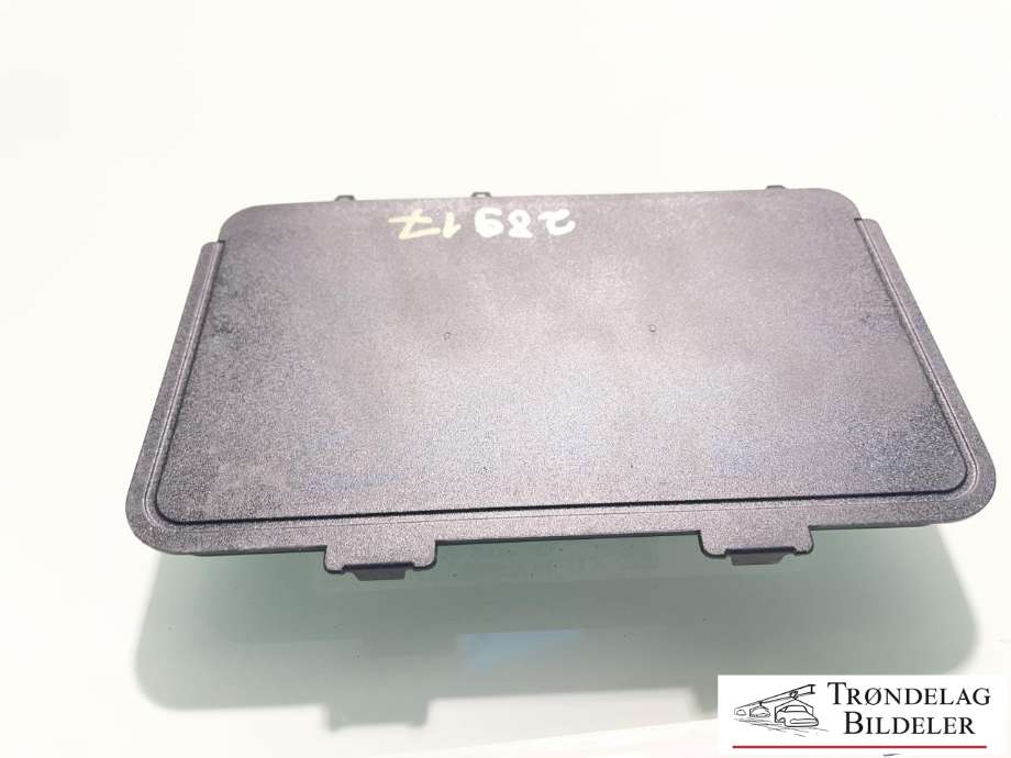 Dashbord trådløs mobillader til Škoda Enyaq 2021-->> (5NA 980 611|)
