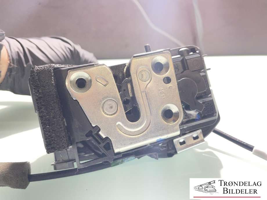 Låsekasse høyre foran til Nissan Note 2013-2017 (Type II)  (805003VV0A|)