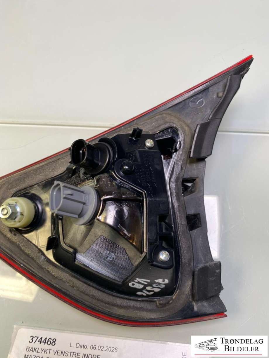 Baklykt venstre indre til Mazda CX-5 2012-2017 (Type I)  (KD53513G0C|)