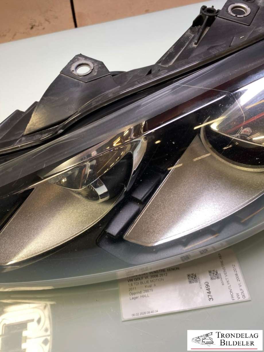 Frontlykt venstre xenon til VW Golf VI 2008-2012  (5K1 941 753 E|)