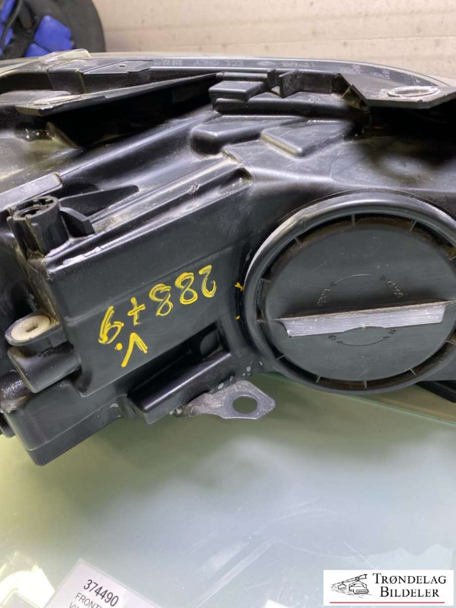 Frontlykt venstre xenon til VW Golf VI 2008-2012  (5K1 941 753 E|)