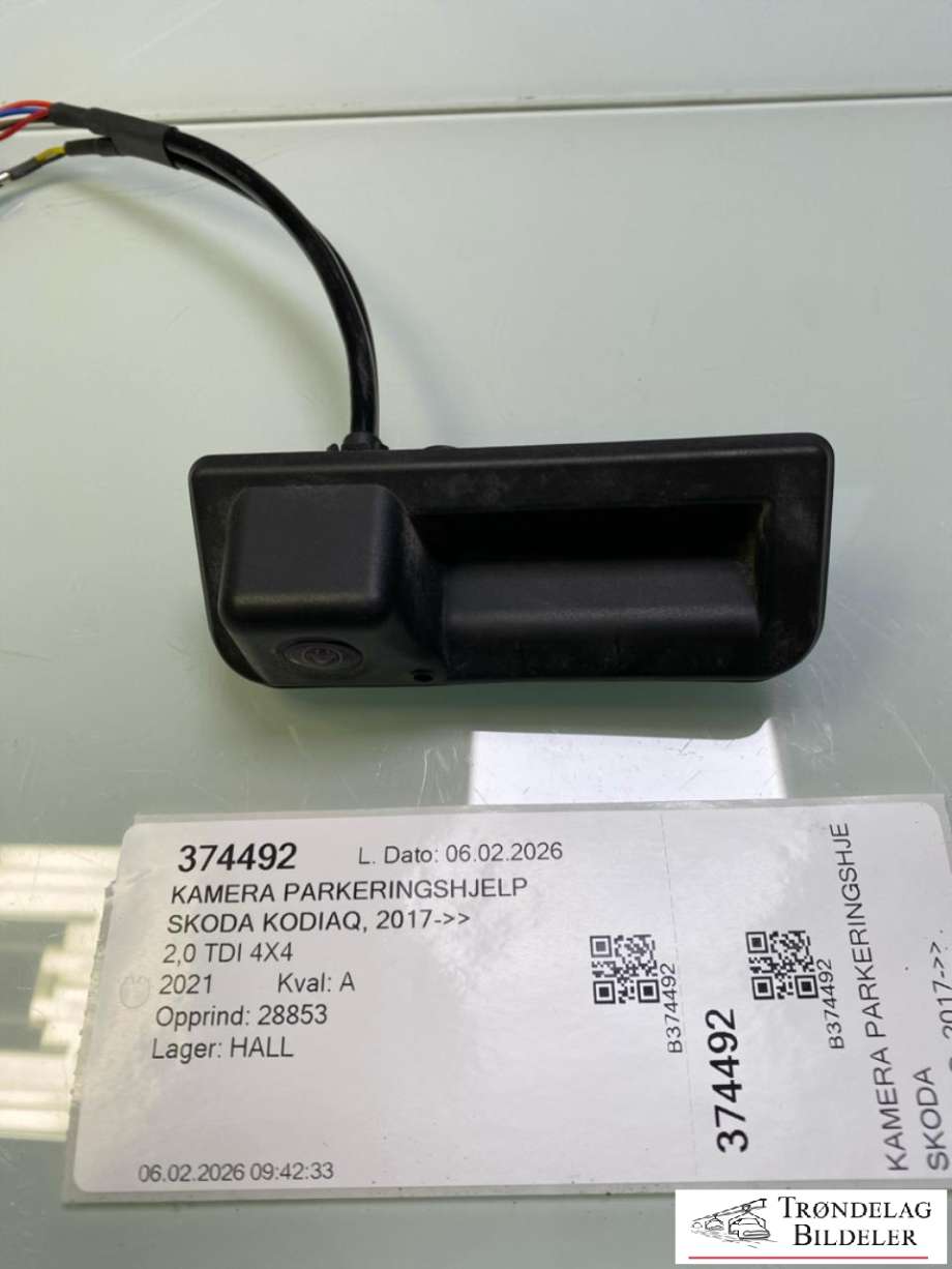 Kamera parkeringshjelp til Škoda Kodiaq, 2017-->>  (566 054 634 A)