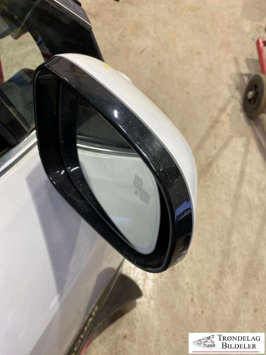 Speil høyre til Jaguar I-PACE, 2018-->>  (T4K4177|J9D317E698DA)