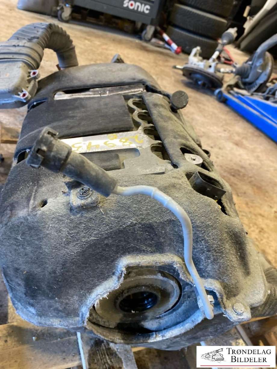 Motor elbil bak til Jaguar I-PACE 2018-->> (T4K9605|J9D375764AG|T4K20799|J9D375764AP|)