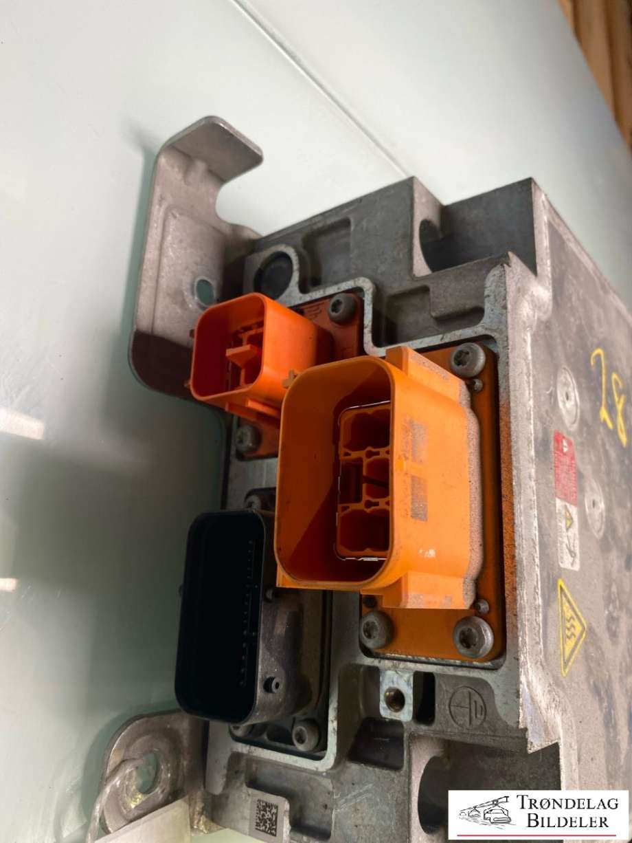 Batterilader (OBC - On Board Charger) til Audi e-tron 2018-->>  (5QE 915 684 J|)