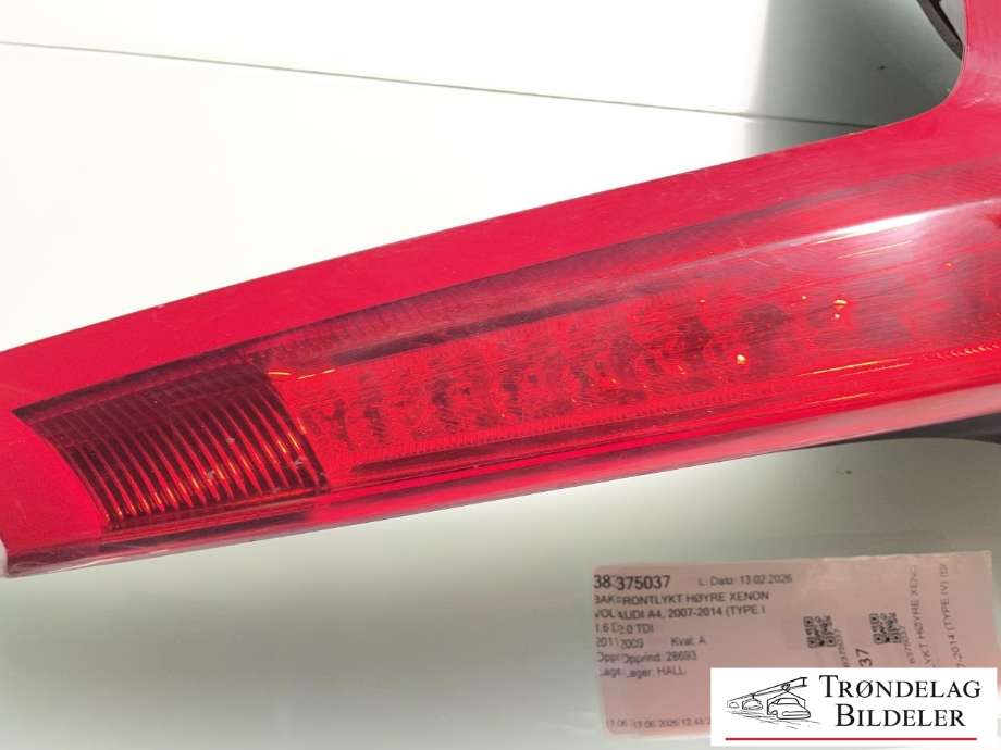 Frontlykt høyre xenon til Audi A4 2007-2014 (Type IV) (B8) (B8) (8K0941030AJ|8K0907472A|8K0941597E|307023426|8K0941004C)