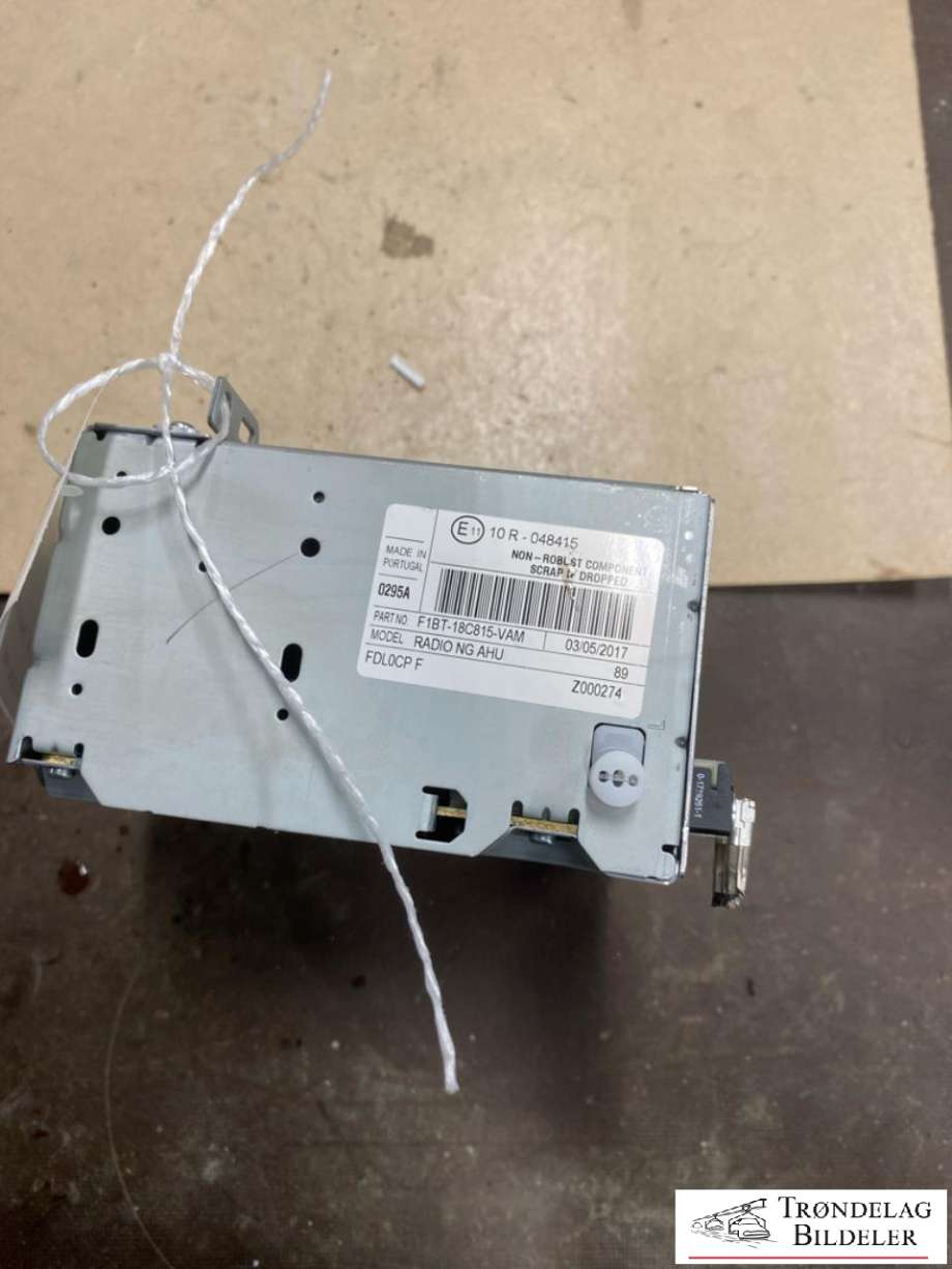 Bilstereo til Ford Focus, electric 2012-2018  (F1BT-18C815-VAM|)