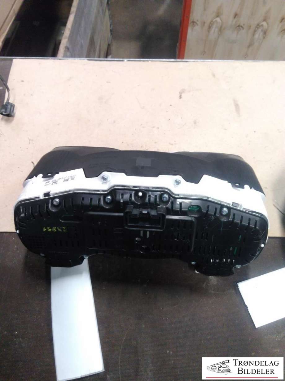 Instrumentpanel til Ford Focus, electric 2012-2018  (FM5T-10849-HD|)