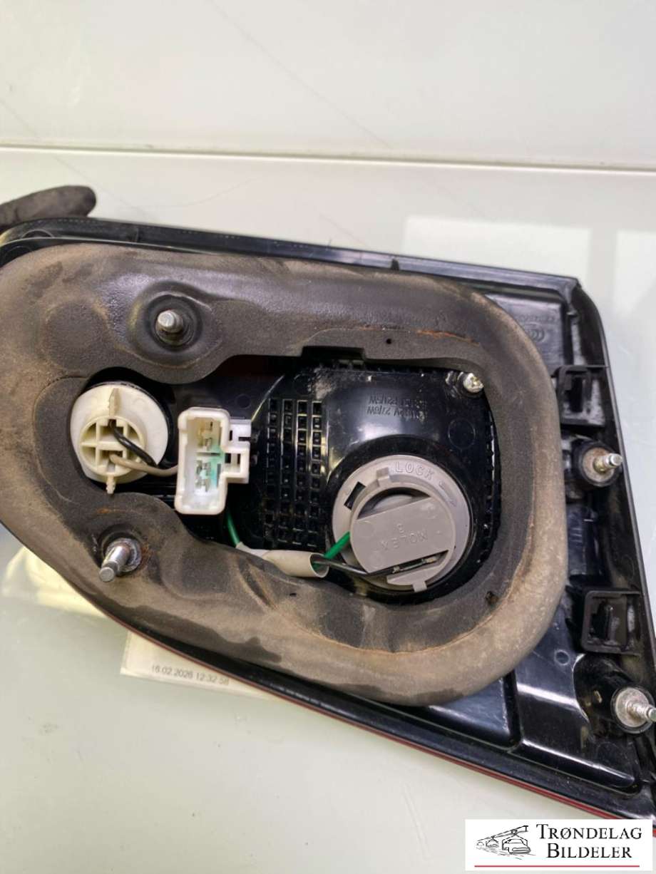 Baklykt høyre indre til Hyundai Santa Fe 2010-2012 (Type II, Fase 2)  (924062B520|)