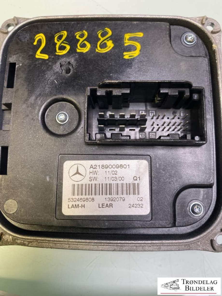 Styreenhet xenon/ballast til Mercedes CLS 2011-2017 (C218) (C218) (A2189009801|)