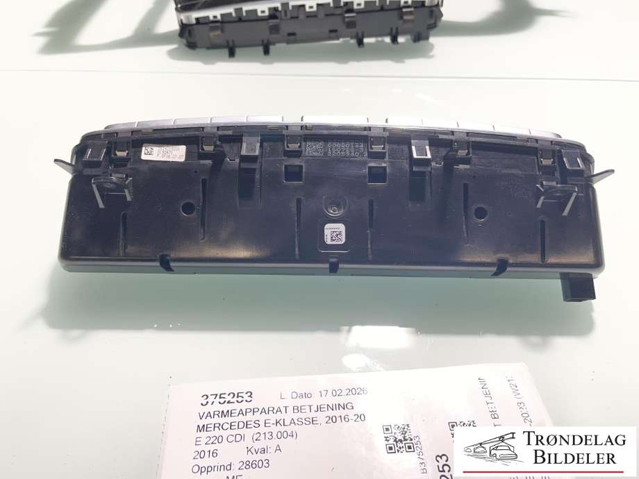 Varmeapparat betjening til Mercedes E-Klasse 2016-2023 (W213) (W213) (A 213 905 51 07|)