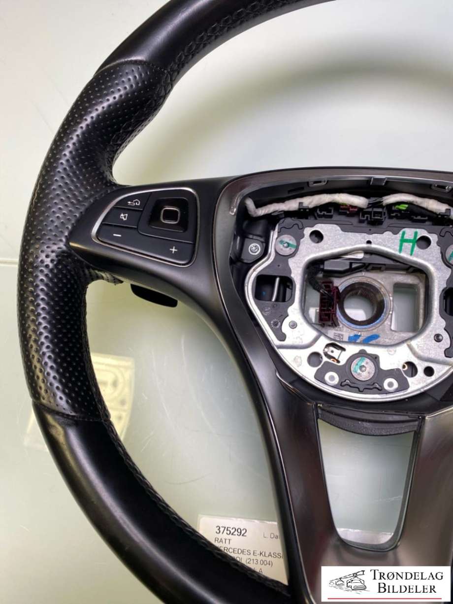 Ratt til Mercedes E-Klasse 2016-2023 (W213) (W213) (A 000 460 71 03|)
