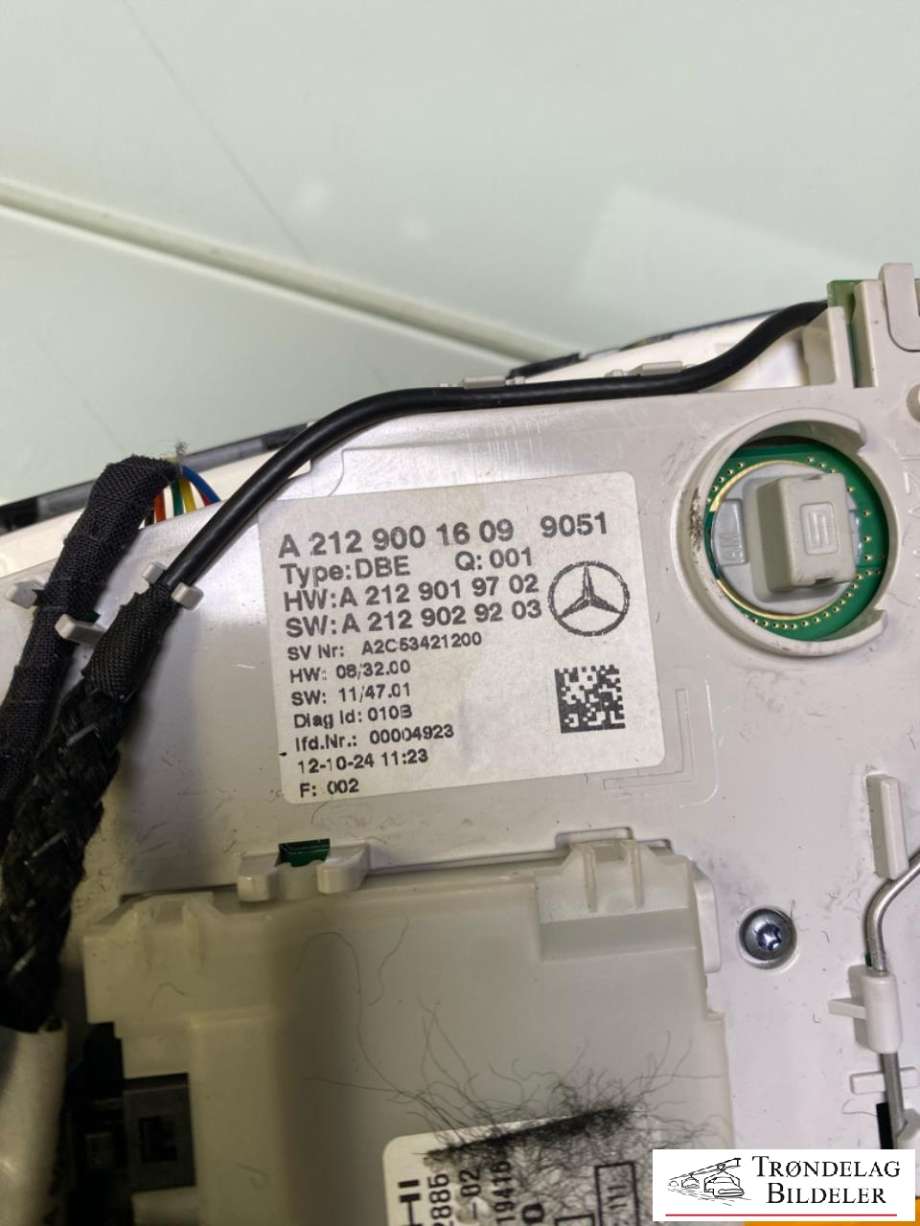 Taklyspanel til Mercedes CLS 2011-2017 (C218) (C218) (A0009055200|)