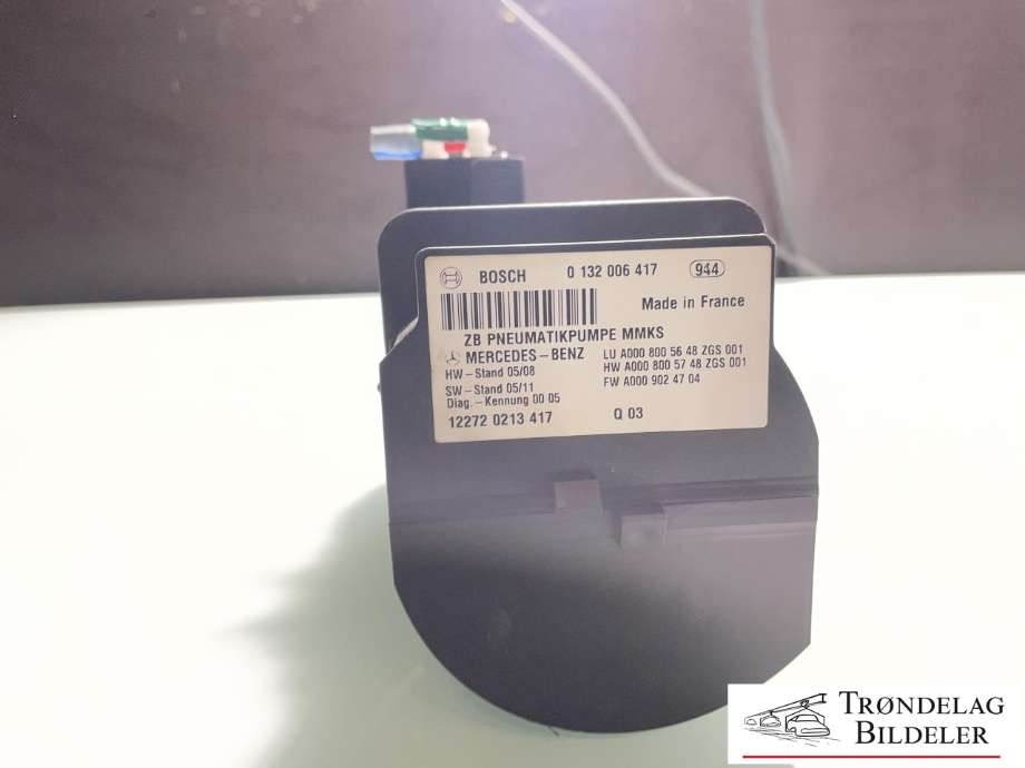 Lufttørke/regulator til Mercedes CLS 2011-2017 (C218) (C218) (0 132 006 417|A 000 800 56 48|A 000 900 24 06|A 000 900 44 13|)