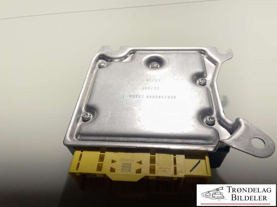 Styreenhet airbag hovedsensor til Mercedes E-Klasse 2016-2023 (W213) (W213) (A 213 900 71 05|A 213 900 88 28|)