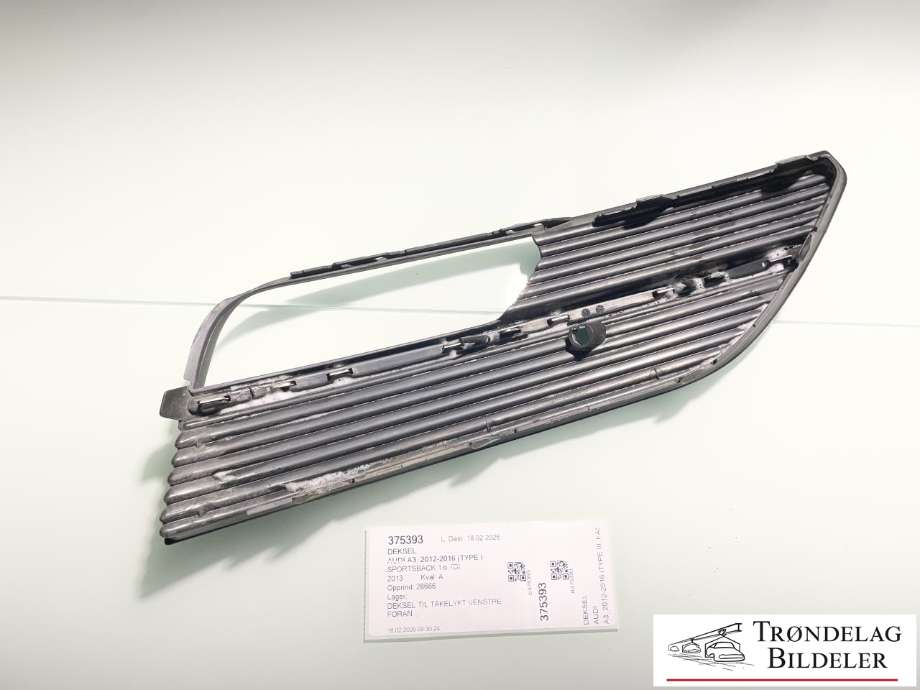 Deksel til Audi A3 2012-2016 (Type III, Fase 1)  (8V3 807 681 A|)