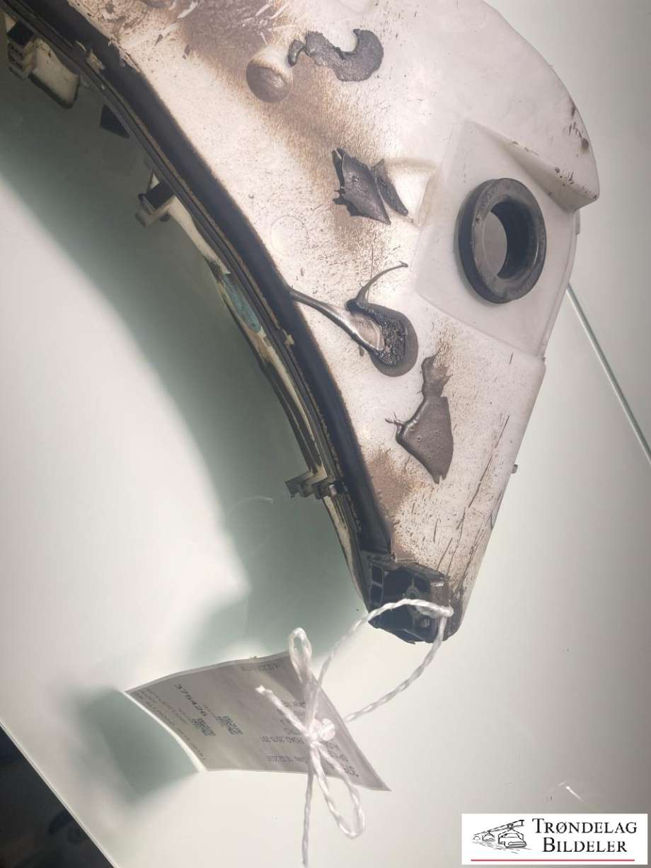 Spylertank til Audi A6, Allroad 2015-2019 (Type III, Fase 2) (C7) (C7) (4G8 955 453 D|4G8 955 453 F|1K5 955 651)
