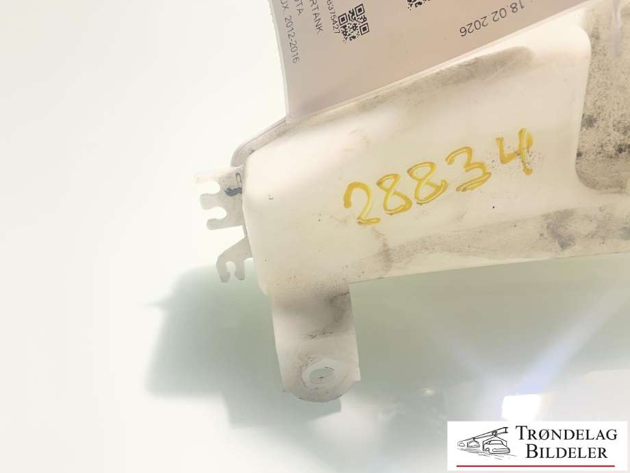 Spylertank til Toyota Hilux 2012-2016  (8535571011|)