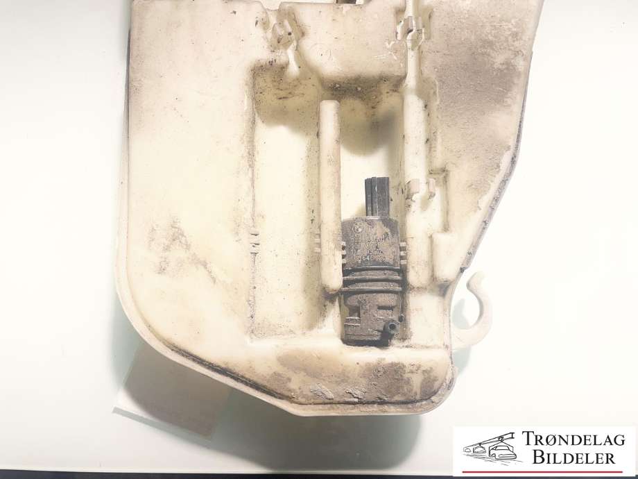 Spylertank til BMW 5-Serie 2010-2017 (F10/F11) (F10/F11) (61 66 7 269 667|)