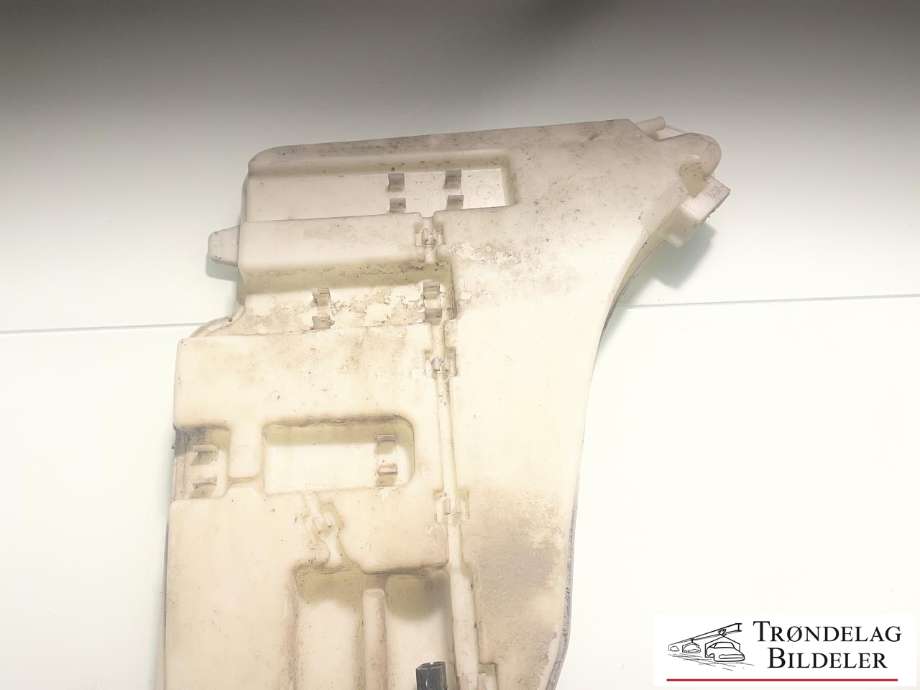 Spylertank til BMW 5-Serie 2010-2017 (F10/F11) (F10/F11) (61 66 7 269 667|)
