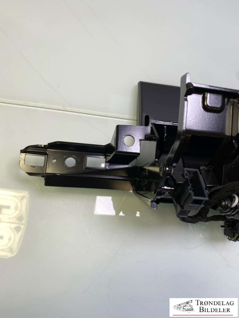 Multimedia display (MCU - Media Controller Unit) til Audi A6, Allroad 2015-2019 (Type III, Fase 2) (C7) (C7) (4G1919601AB|)