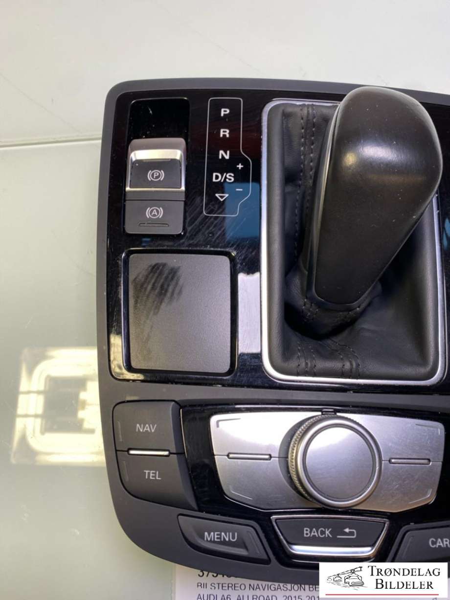 Bilstereo navigasjon betjeningspanel til Audi A6, Allroad 2015-2019 (Type III, Fase 2) (C7) (C7) (4G1919610F|)