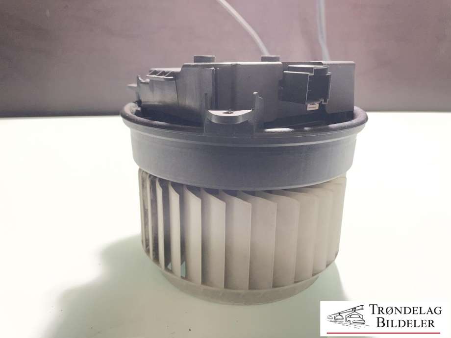 Varmeapparat motor til Audi A6, Allroad 2015-2019 (Type III, Fase 2) (C7) (C7) (4H0 898 967 A|4H1 820 021 C|)