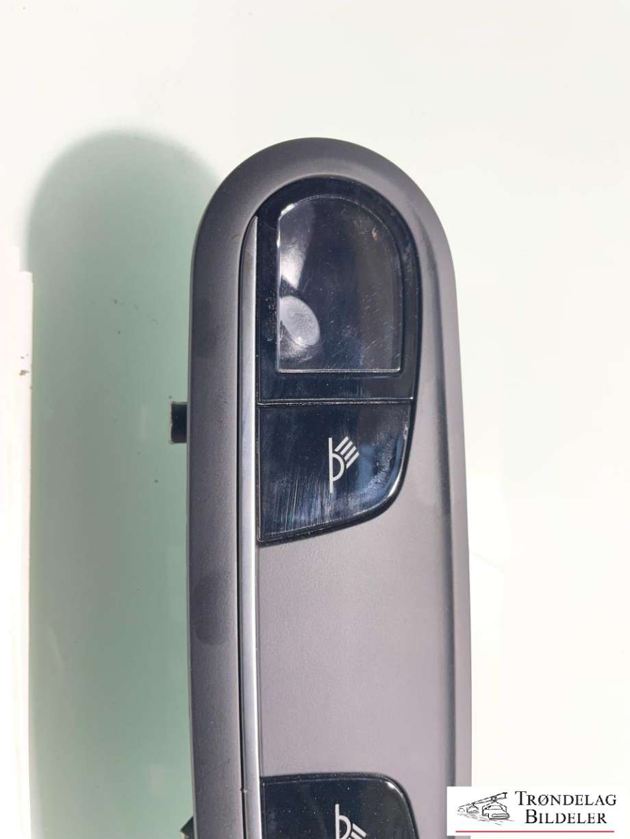 Taklyspanel til Audi A6, Allroad 2015-2019 (Type III, Fase 2) (C7) (C7) (4G0 947 111 A|)