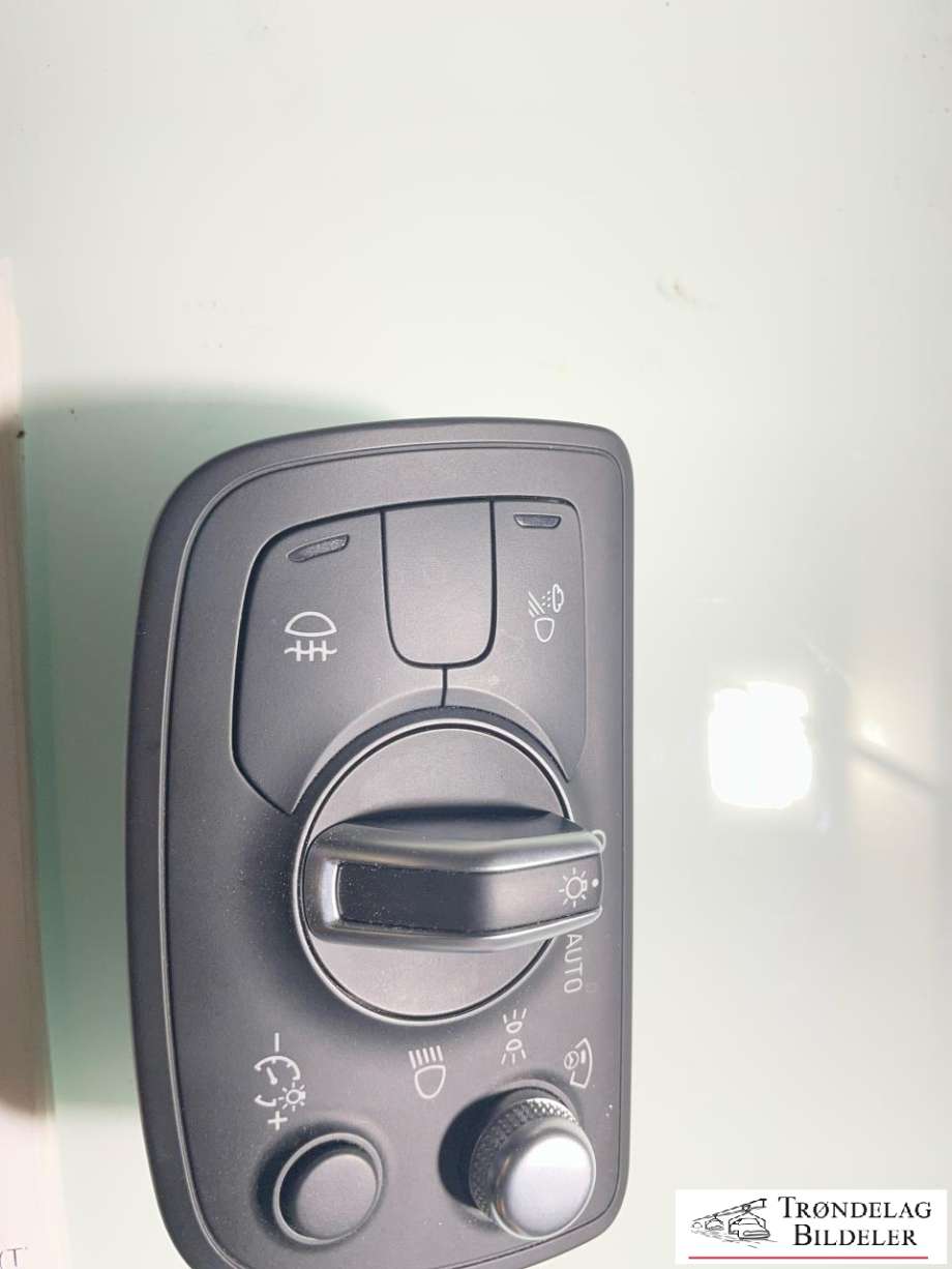 Bryter lys til Audi A6, Allroad 2015-2019 (Type III, Fase 2) (C7) (C7) (4G0 941 531 BG|)