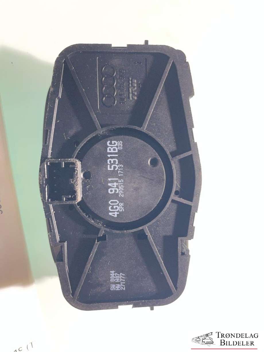 Bryter lys til Audi A6, Allroad 2015-2019 (Type III, Fase 2) (C7) (C7) (4G0 941 531 BG|)