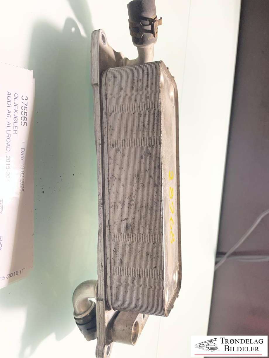 Oljekjøler til Audi A6, Allroad 2015-2019 (Type III, Fase 2) (C7) (C7) (059 117 015 K|)